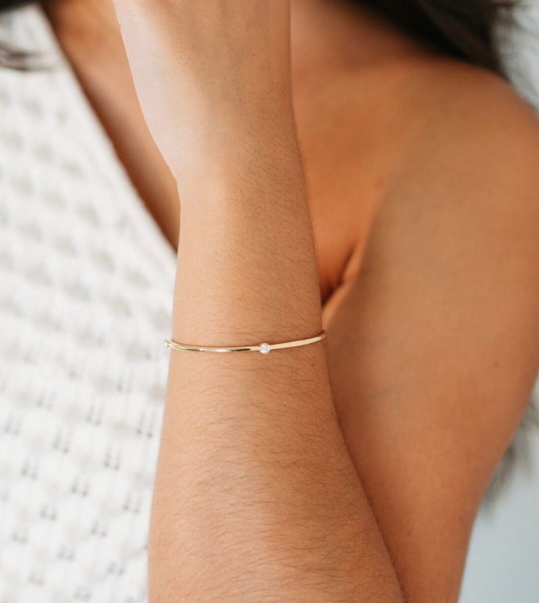 Bracelete Fio com Diamante Central - Imagem 2