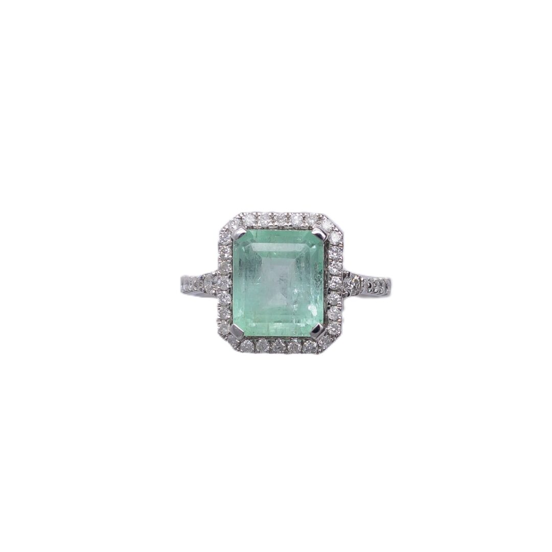 Anel Esmeralda Colombiana com Diamantes